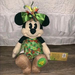 Main attraction Enchanted Tiki Room Minnie Mouse